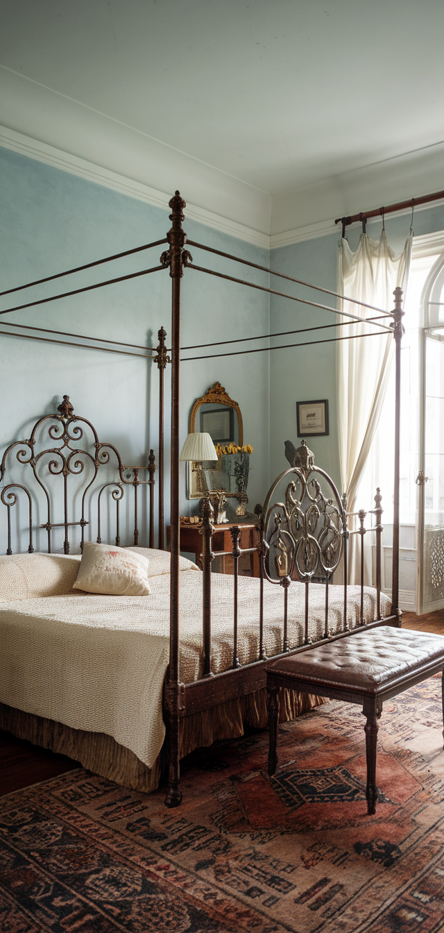 9 Stunning Vintage Bedroom Ideas