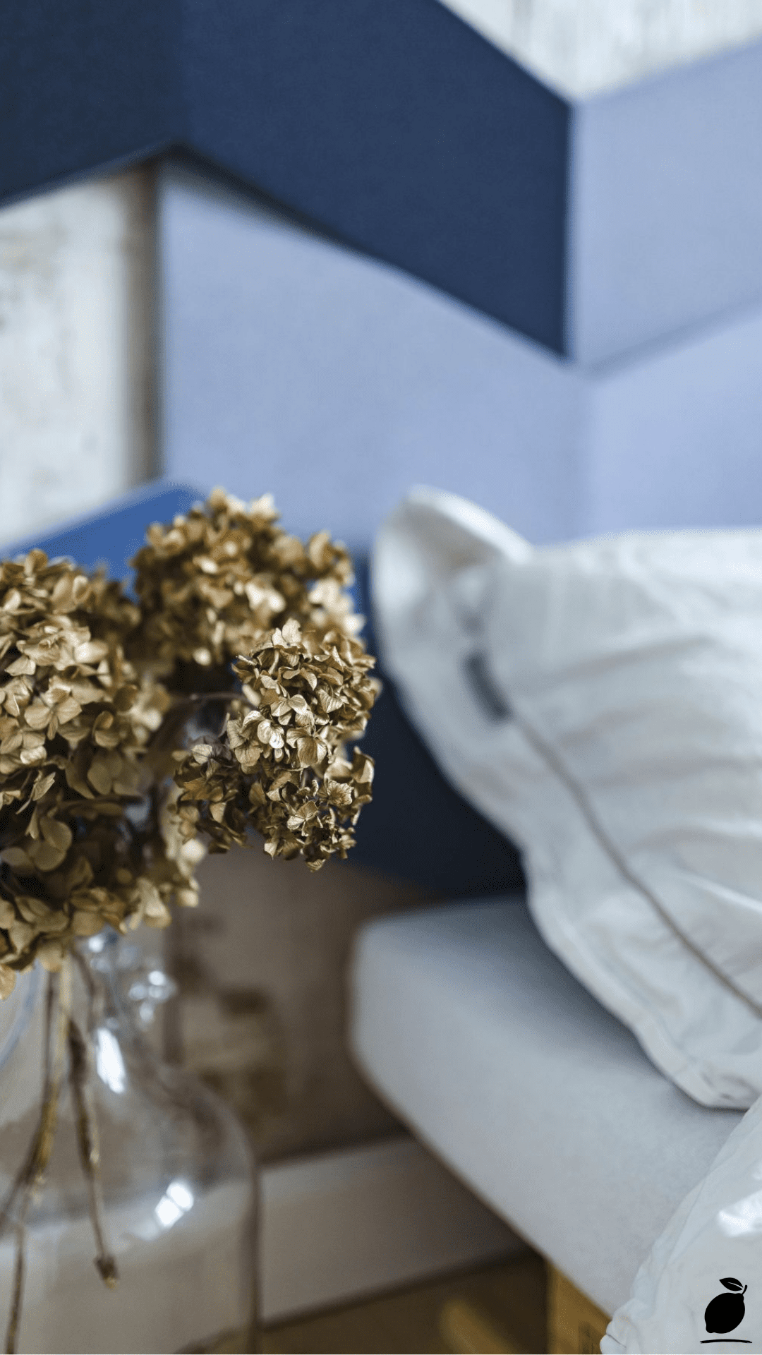 Why Navy is the Bedroom Color Schemes