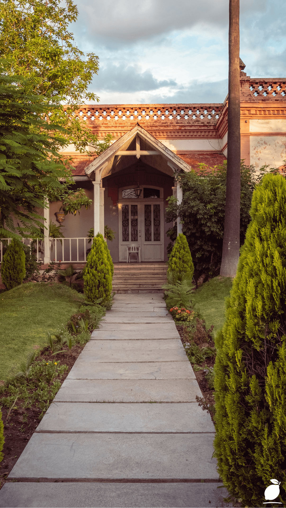 How to Master Spring Front Porch Decor Ideas for a Stress-Free Welcome