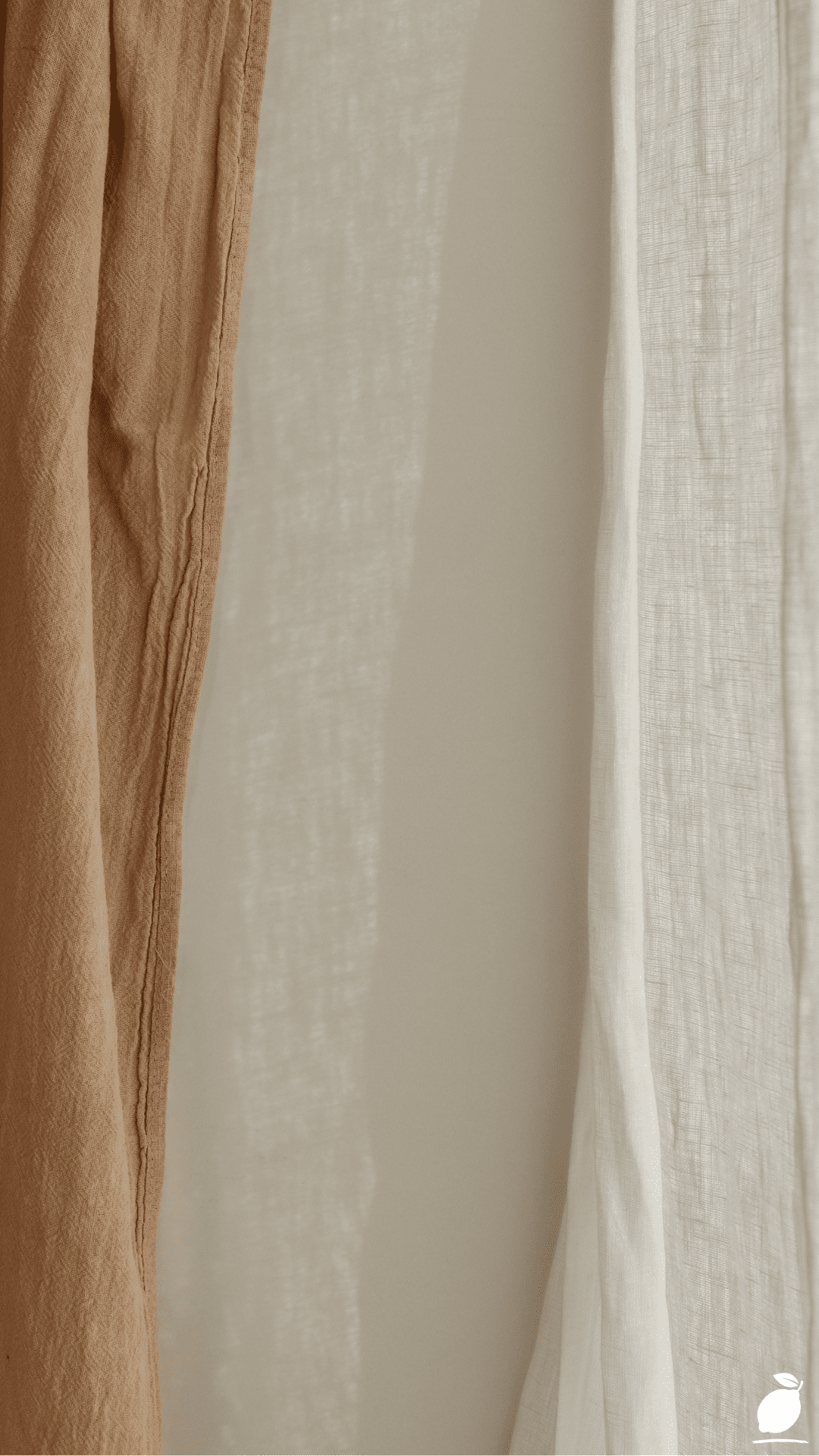 Minimalist Crafting and the Perfect Wall Color Combination