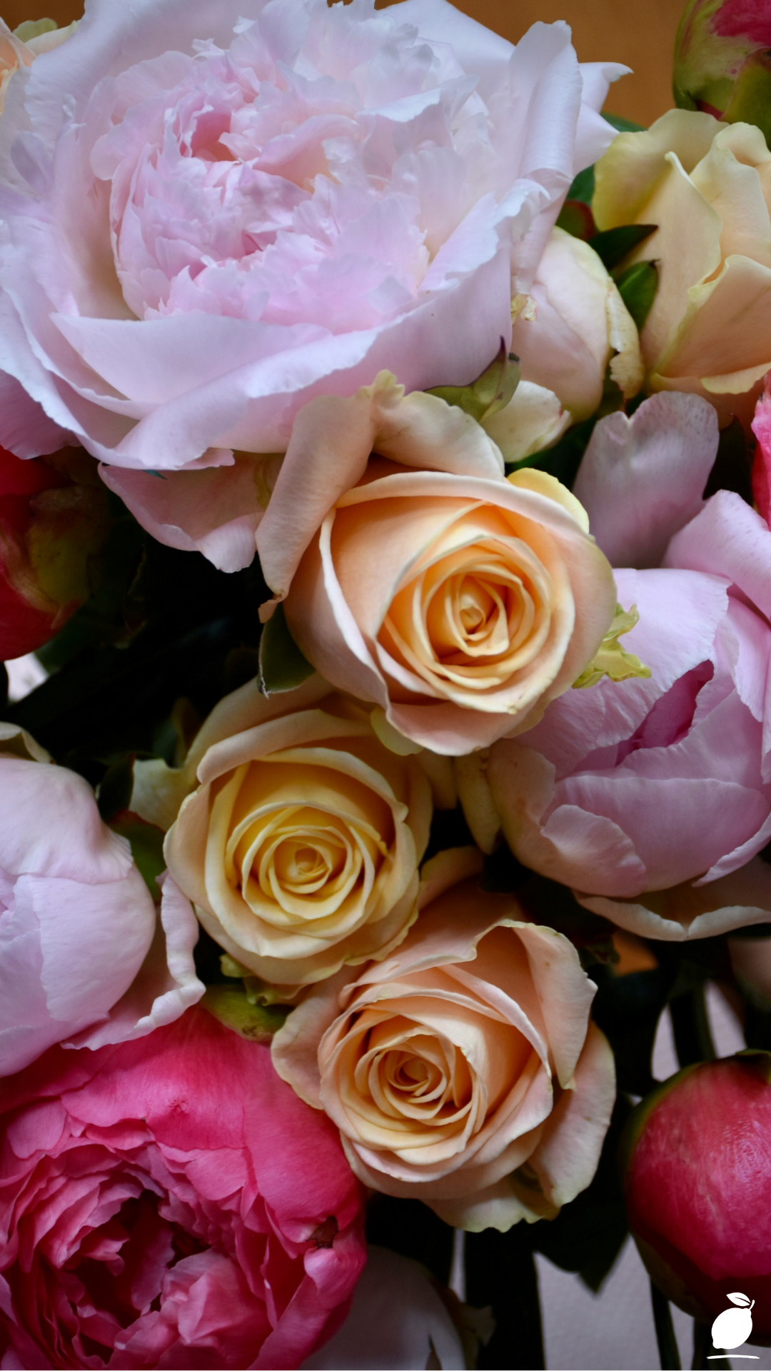 How to Make Artificial Flower Arrangements Look Real