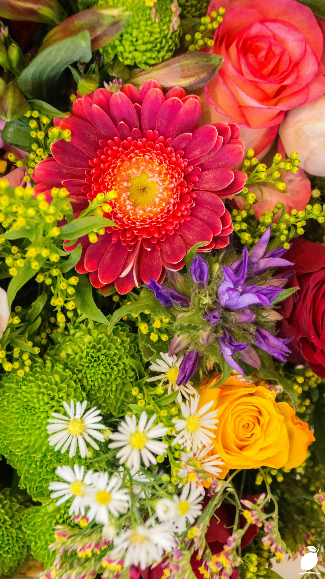 Simple DIY Flower Arrangements