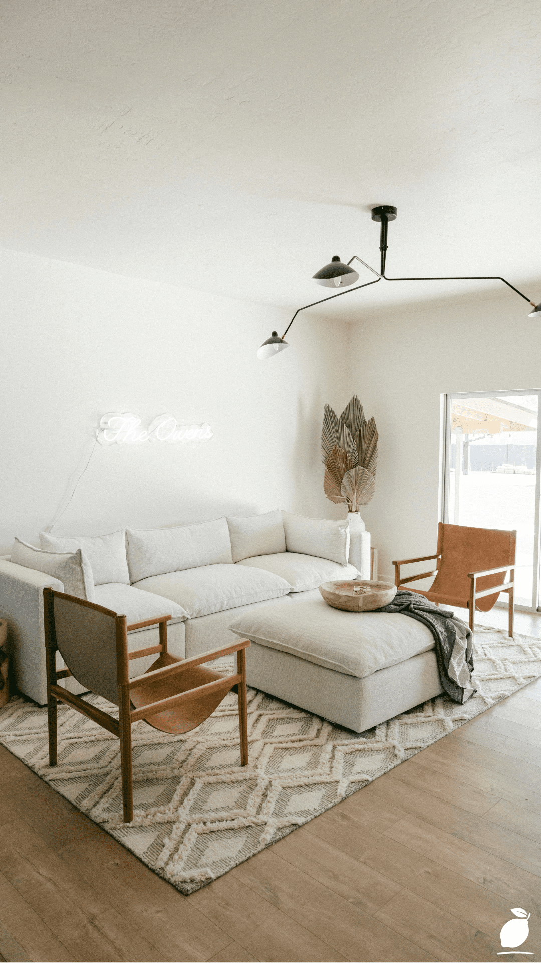 Ways To Simplify Your Life and Embrace Minimalism