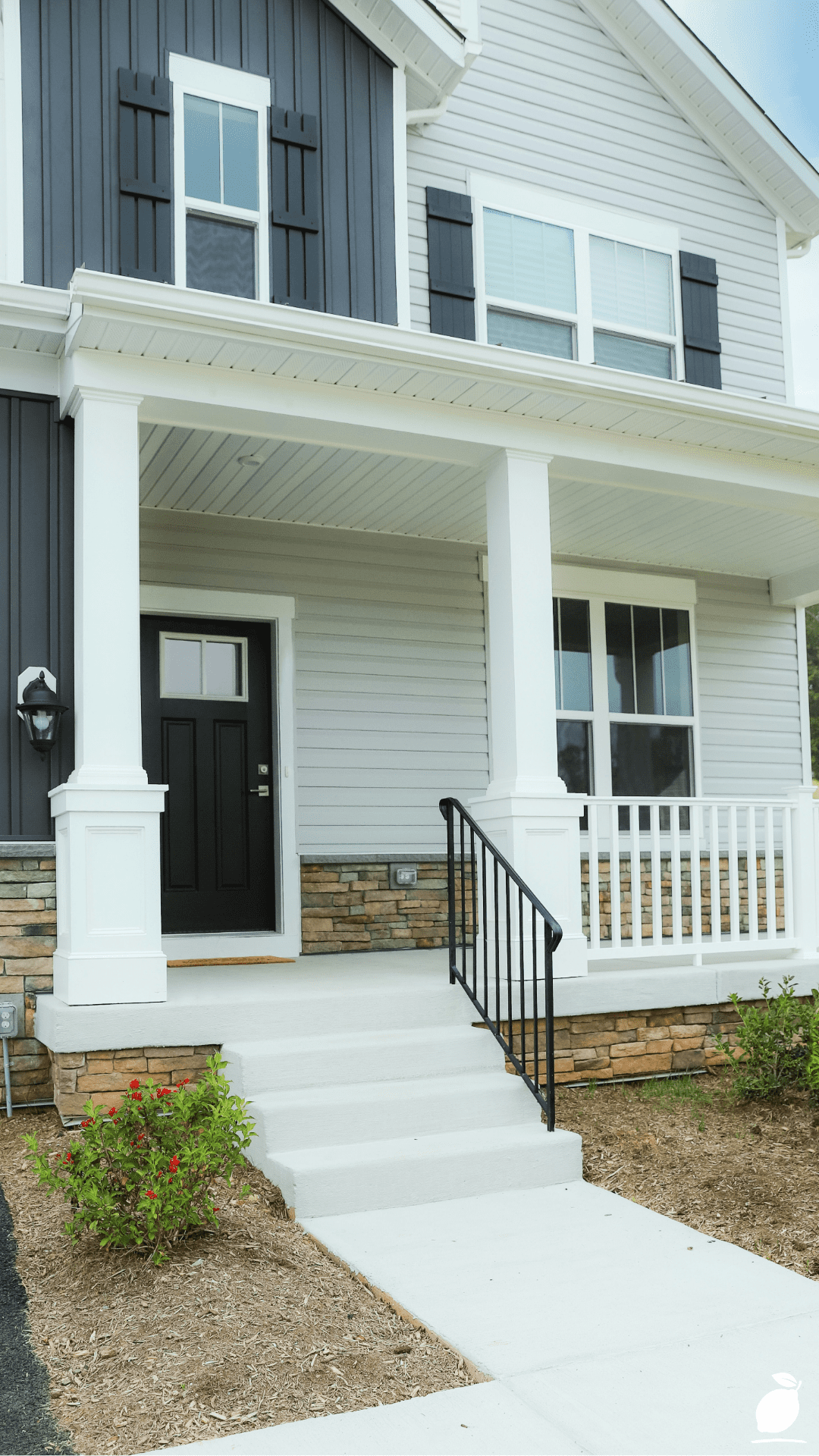 2026 Exterior House Colors: Mid-Century Modern