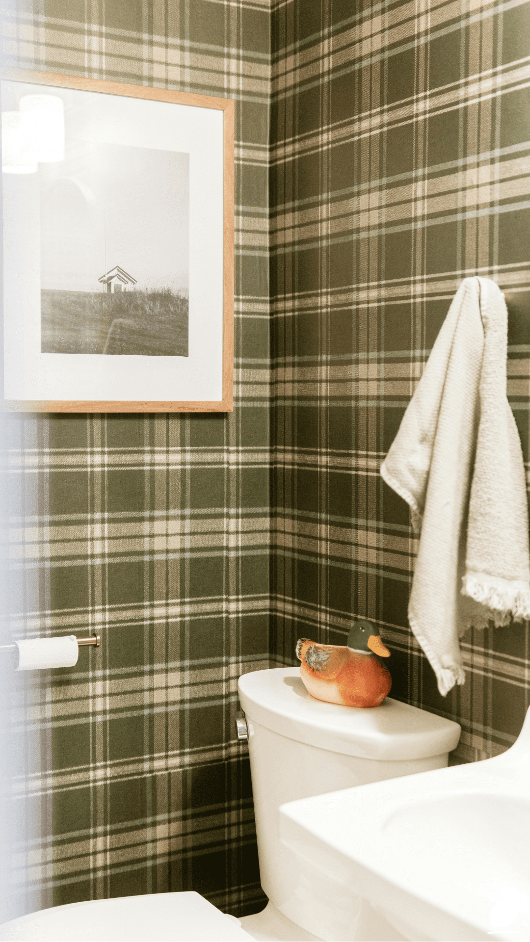 Guest Bathroom Ideas: How to Create a Beautiful Guest Bathroom on a Budget