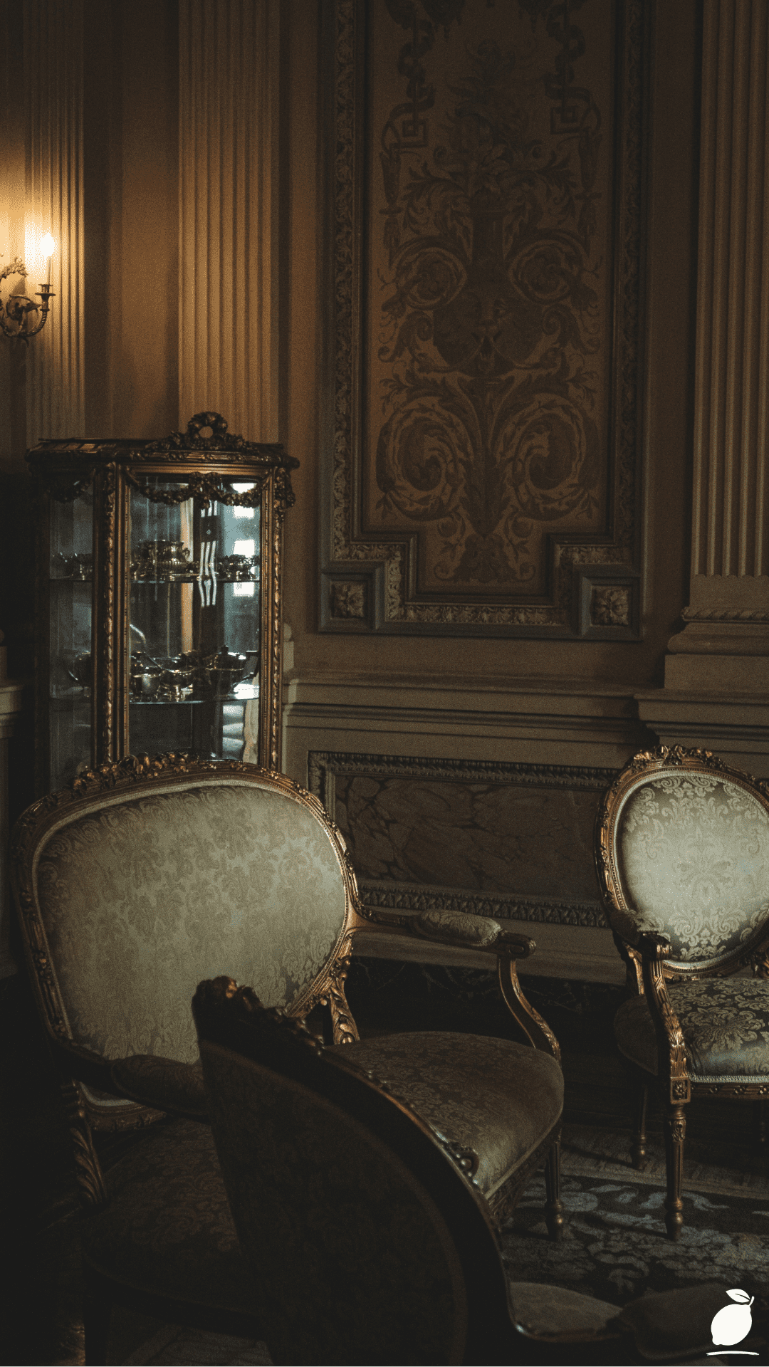 Whimsigoth Room Rules: Crafting a Whimsigothic Living Room