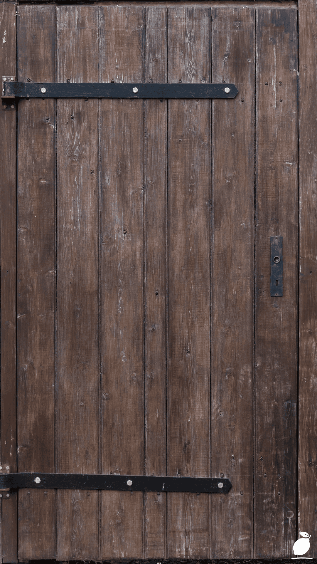 How to Get a Custom Look Using Farmhouse Style Kitchen Pantry Door Ideas