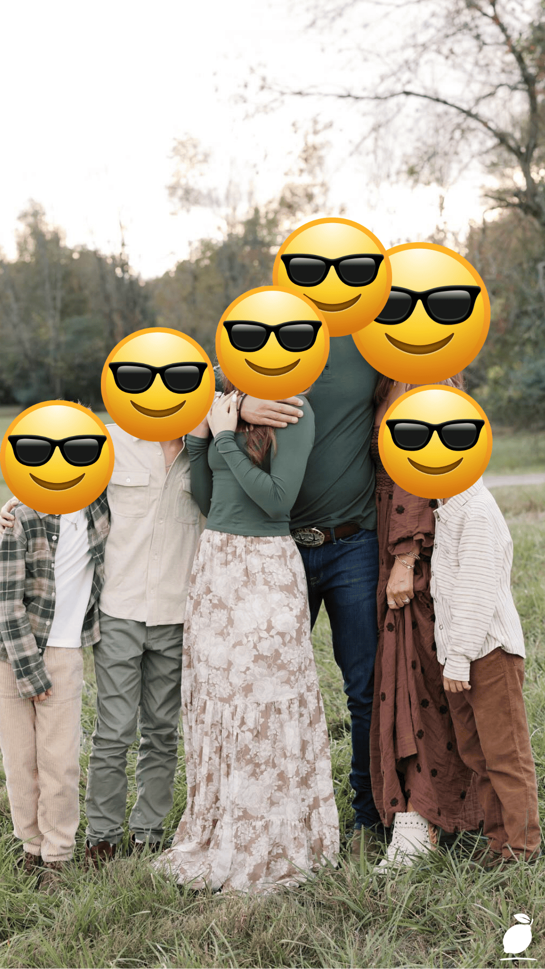 Trendy Fall Family Photos Outfits