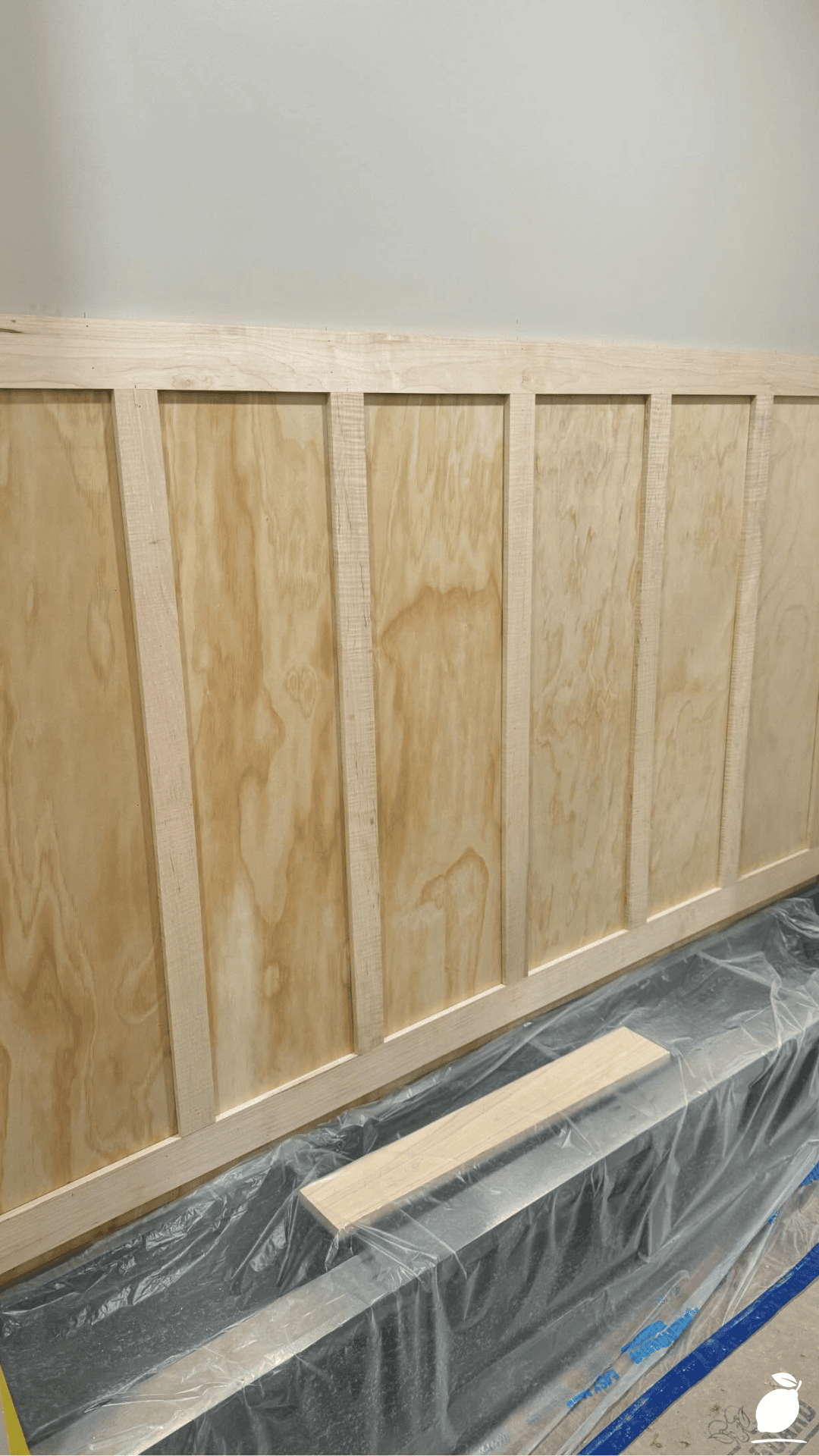 DIY Open-Bottom Mudroom Bench