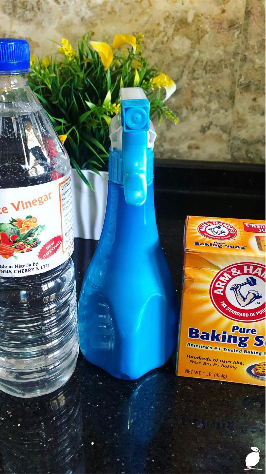 Clever Vinegar Cleaning Hacks