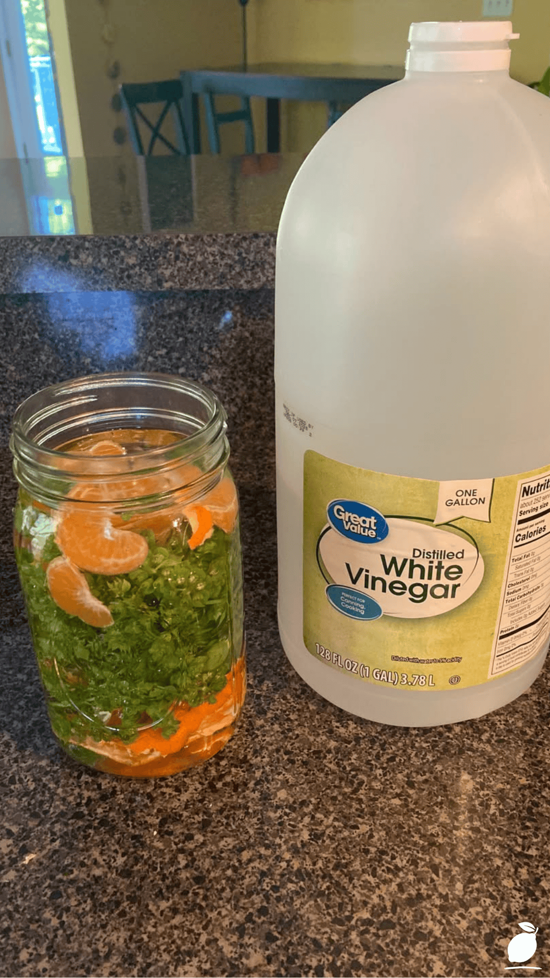 Clever Vinegar Cleaning Hacks
